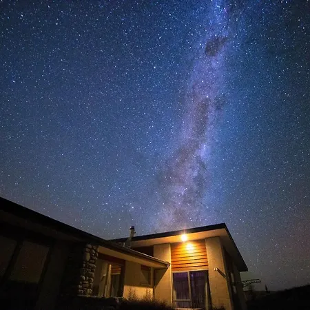 Hillcrest Lodge A - Lake Tekapo Exterior photo